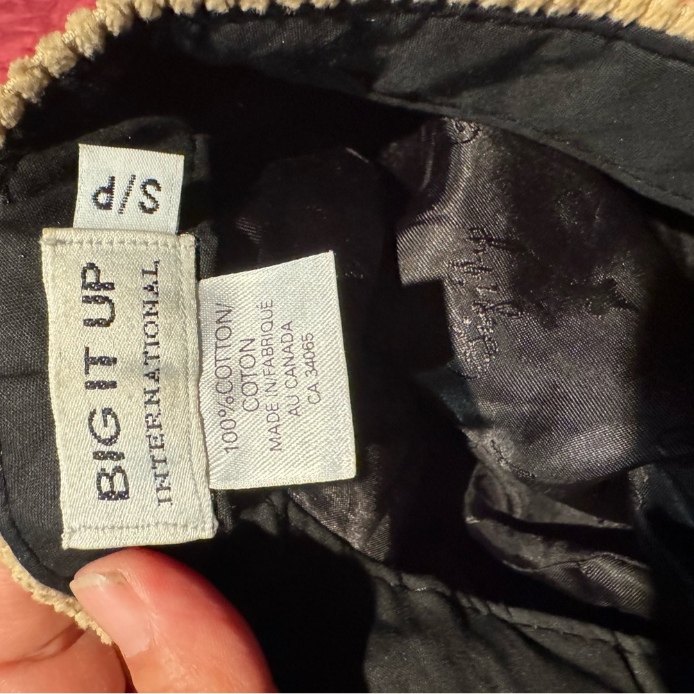 Beige cap size small- new-